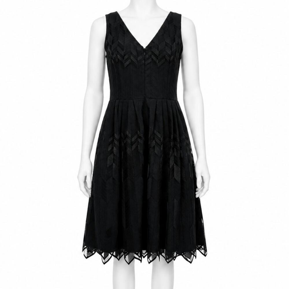 Cynthia Steffe Black Embroidered Chevron Fit Flare Dress Size 10 Sleeveless